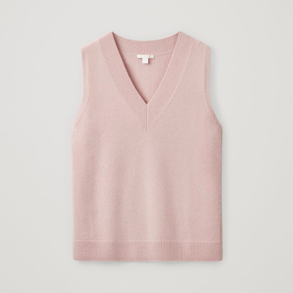 NWT COS cashmere knit vest—medium